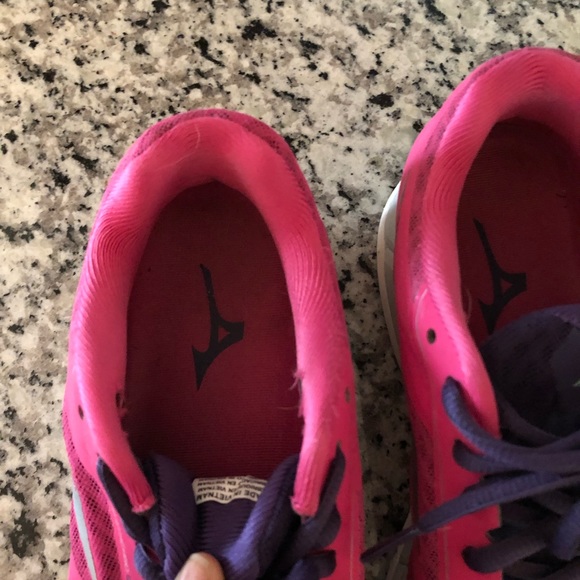 Running shoes - Picture 5 of 5